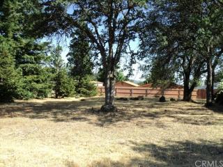 5322 Royal Oaks Dr, Oroville, CA 95966-3836