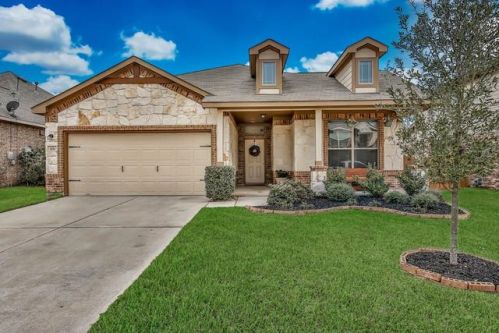 106 Carriage Ct, Magnolia, TX 77354-3080