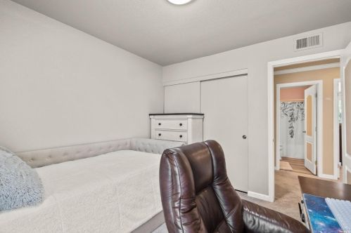 118 Arroyo Ct, Vacaville CA  95687-5204 exterior
