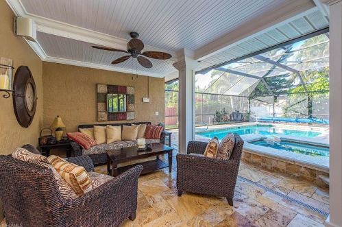 175 6th St, Bonita Springs, FL 34134-7449