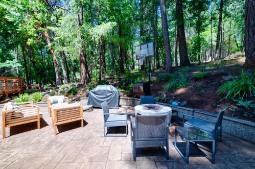 5043 Virginia Bird Mine Ct, Michigan Bluff CA  95631-9733 exterior