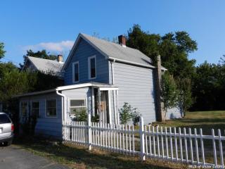 206 Newkirk St, Kingston, NY 12401-7332
