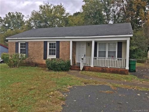 440 Arrowood Rd, Charlotte, NC 28217-5803