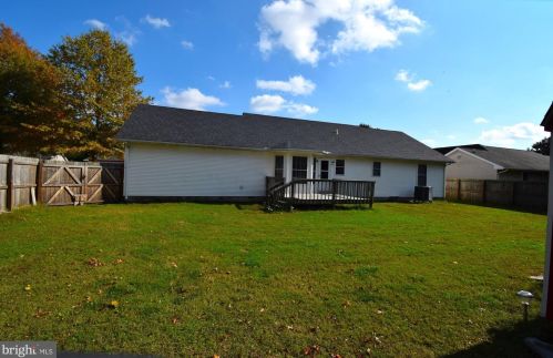 48 General Torbert Dr, Slaughter Beach DE  19963-2544 exterior