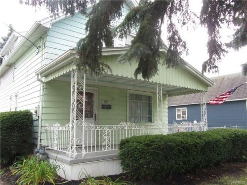 477 Goethe St, Buffalo, NY 14212-2131