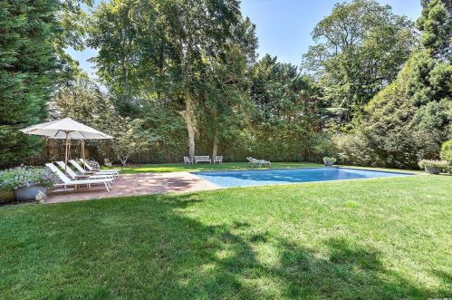 78 Pantigo Rd, East Hampton, NY 11937-2642
