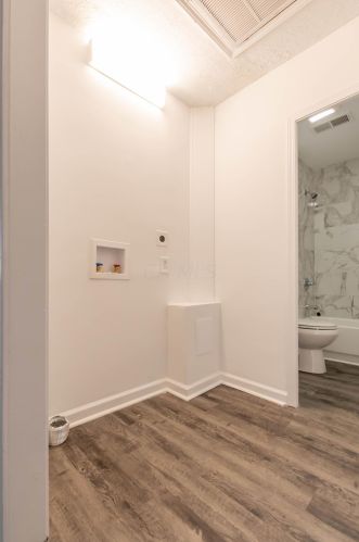 141 Mclene Ave, London OH  43140-1165 exterior