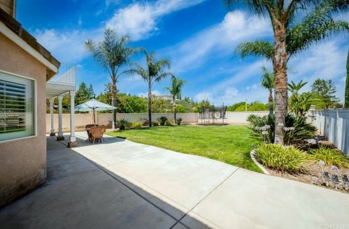 2 Del Brienza, Lake Elsinore, CA 92532-0221