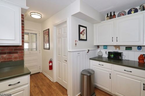 33 Estelle Ln, Fanwood NJ  07023-1116 exterior