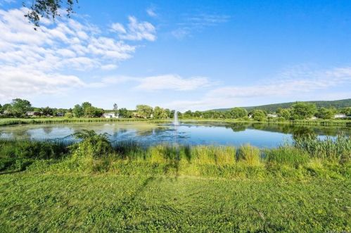 7 Winchester Way, Washingtonville NY  10992-1741 exterior