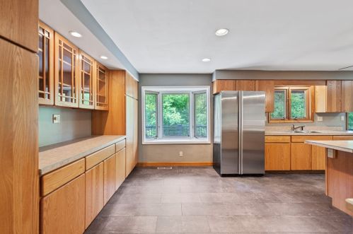 123 Fawn Valley Dr, Canonsburg PA  15317-2705 exterior