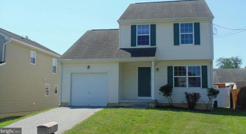 5 Mifflin Ave, New Castle, DE 19720-1143