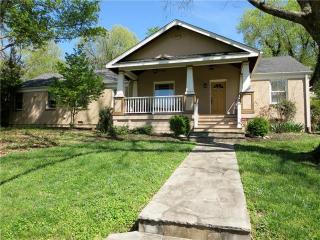 4416 Scenic Dr, Nashville, TN 37204-4133