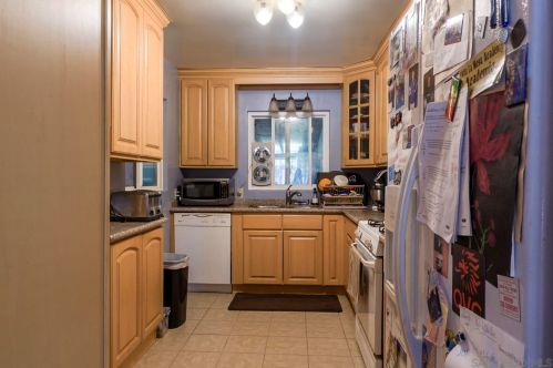 3890 Massachusetts Ave, La Mesa, CA 91941-7640