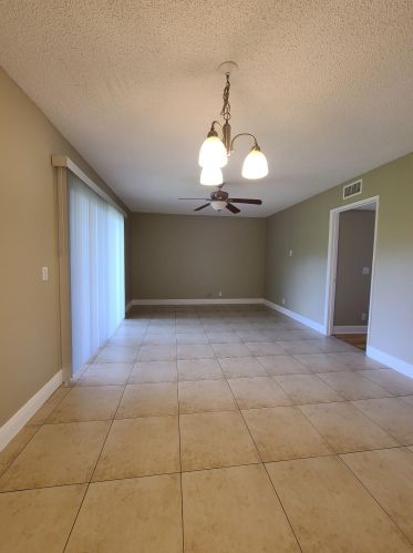1501 Windorah Way, West Palm Beach, FL 33411-3917