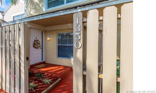 1350 123rd Ave, Hollywood FL 33026-4300 exterior