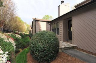 1724 Stonewood Dr, Winston Salem, NC 27103-4756