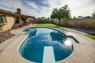 3801 Campo Bello Dr, Glendale, AZ 85308-4212