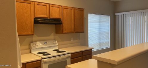 5181 Desert Hills Dr, Glendale AZ  85304-1983 exterior