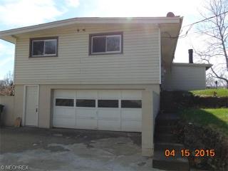 4641 Pleasant Hill Rd, Canton, OH 44708-5257