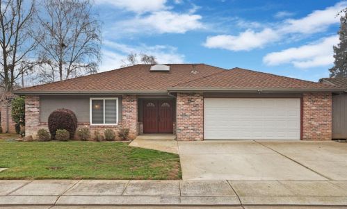 18011 Foreman Ct, Linden, CA 95236-9514