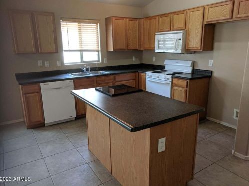 45673 Dirk St, Maricopa AZ  85139-6609 exterior