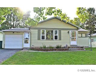 21 Cynthia Ln, Rochester, NY 14621-5505