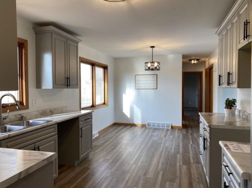 514 Tamarack St, Randolph WI  53956-1324 exterior