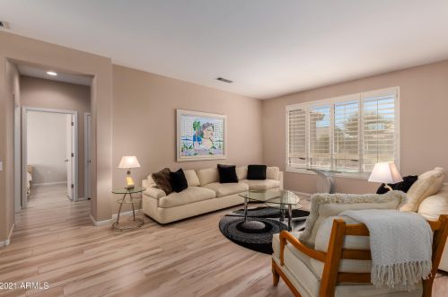 15833 Goldenrod Dr, Sun City, AZ 85374-5628