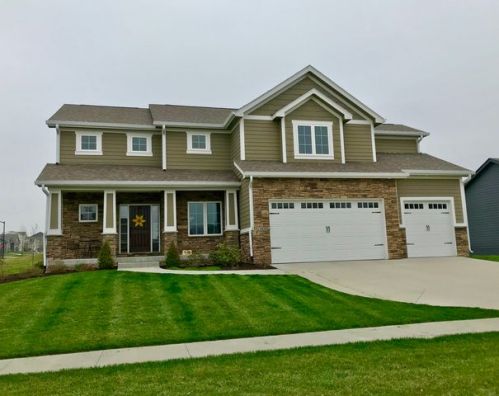 3813 Beechwood St, Ankeny, IA 50023-9185