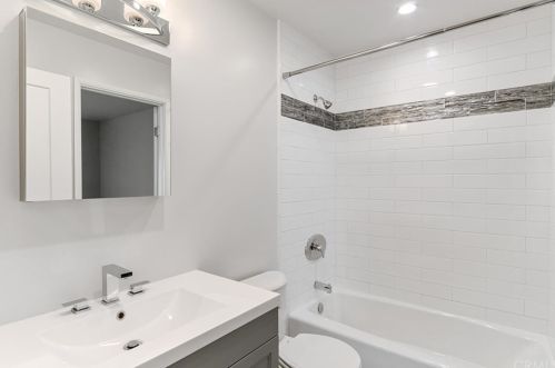 2021 Aroma Dr, West Covina CA  91791-4099 exterior