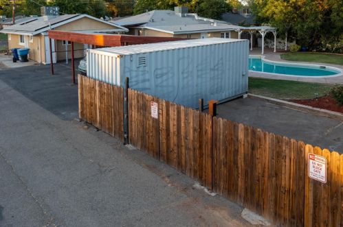 532 K St, Rio Linda CA  95673-3446 exterior