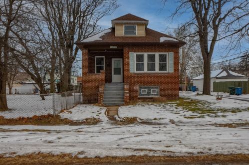 1535 173rd Pl, Hammond, IN 46324-2853