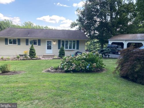 440 Yellow Hill Rd, Beartown, PA 17555-9338