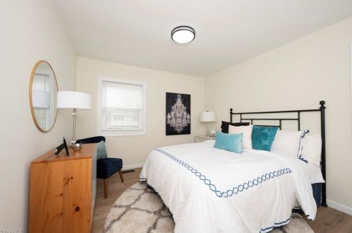 2601 Daye Dr, Greensboro NC  27406-6205 exterior