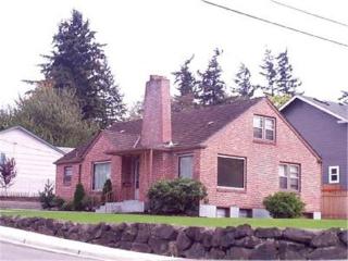 4801 Dogwood Dr, Everett WA  98203-2036 exterior