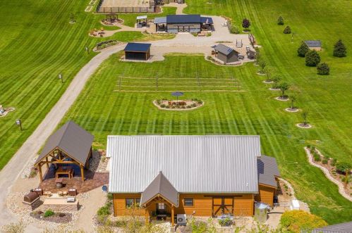 17978 Nashport Rd, Nashport OH  43830-4601 exterior