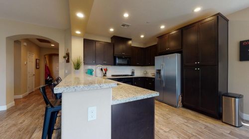 2479 Mountainside Dr, Los Banos CA  93635-8825 exterior