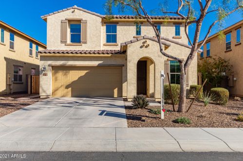 172 Chelsea Ln, Gilbert, AZ 85295-0105