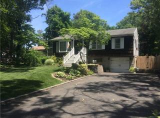 119 Boyle Rd, Selden, NY 11784-4037