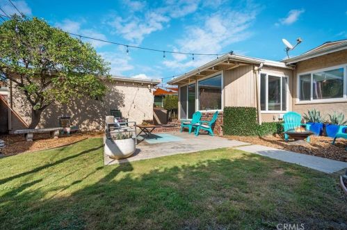 2647 Petaluma Ave, Long Beach CA  90815-1610 exterior