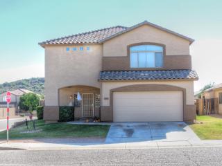 6407 Saddlehorn Rd, Phoenix, AZ 85083-3432