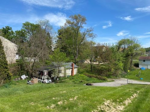 510 Moore Ave, Canonsburg, PA 15317-1942