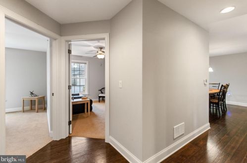 77 Midway Farms Ln, Lancaster PA  17602-2671 exterior