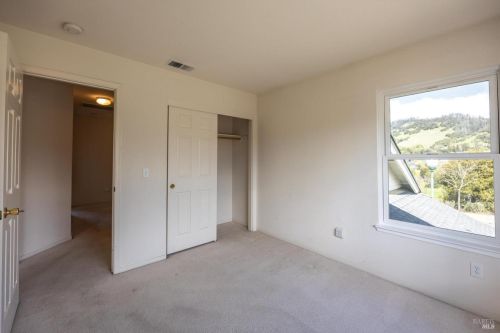 1401 Snowy Cloud Way, Santa Rosa CA  95409-4373 exterior