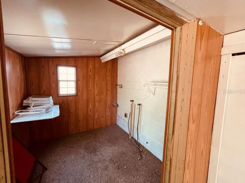 581 Blue Springs Ct, Orange City FL  32763-6444 exterior