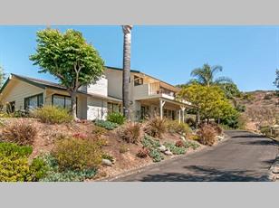 3247 Reed Rd, Escondido, CA 92027-4516