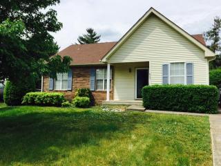 825 Stoner Mill Ln, Hermitage, TN 37076-1754
