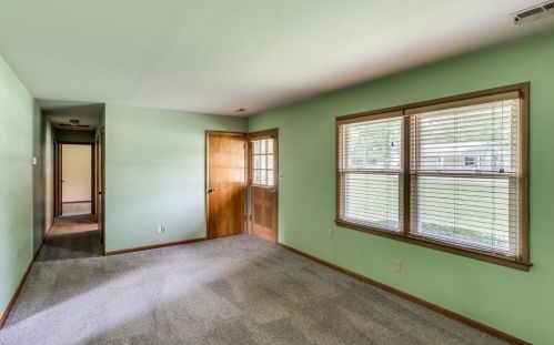 3027 Scott Rd, Miami, OH 45056-9319