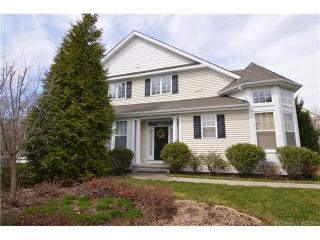 10 Dogwood Ct, Waterbury CT  06762-2936 exterior